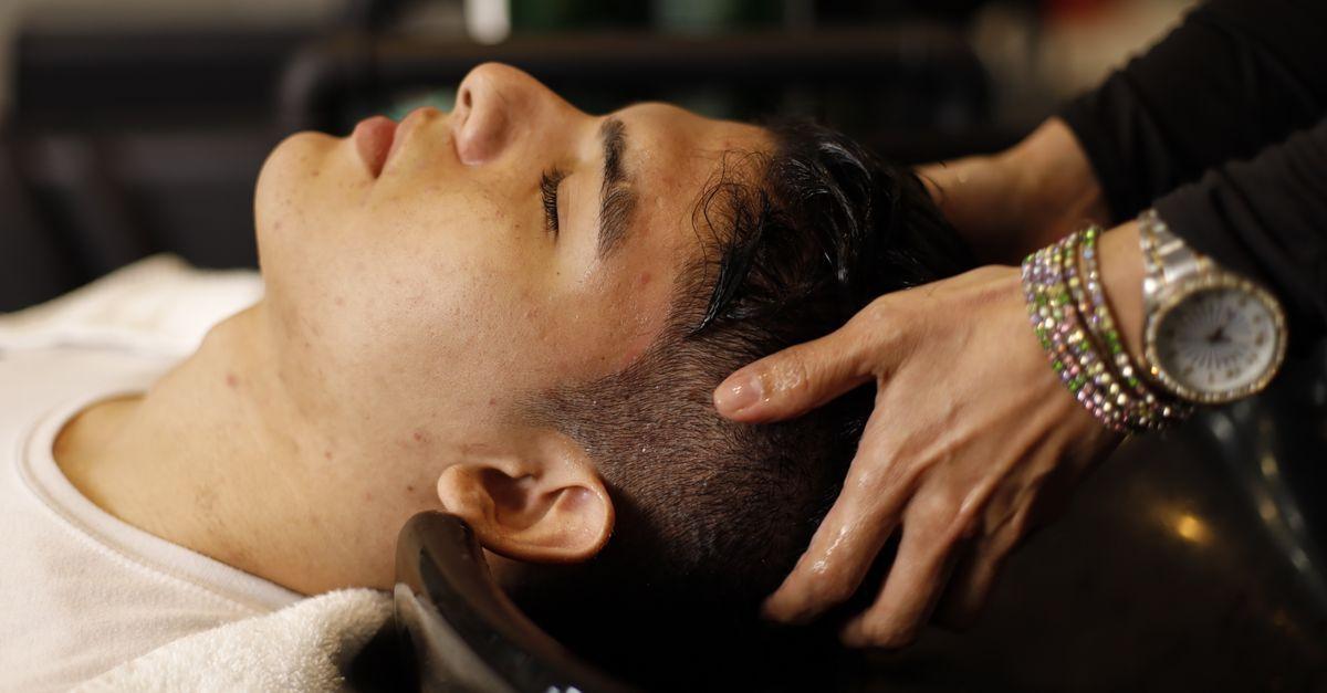 Como iniciar uma carreira de sucesso em estética capilar